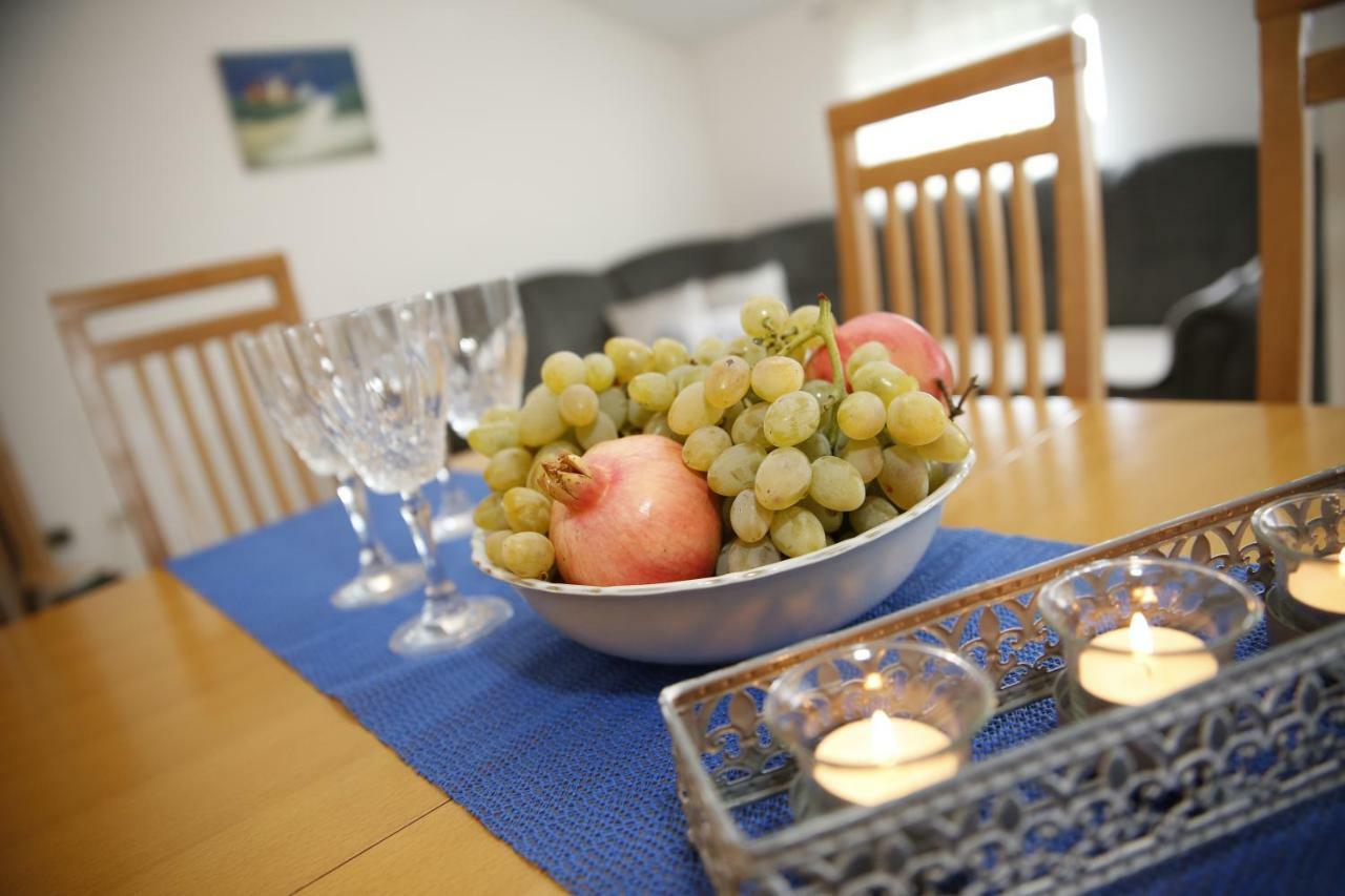 Apartman Alica Srima Водице Екстериор снимка