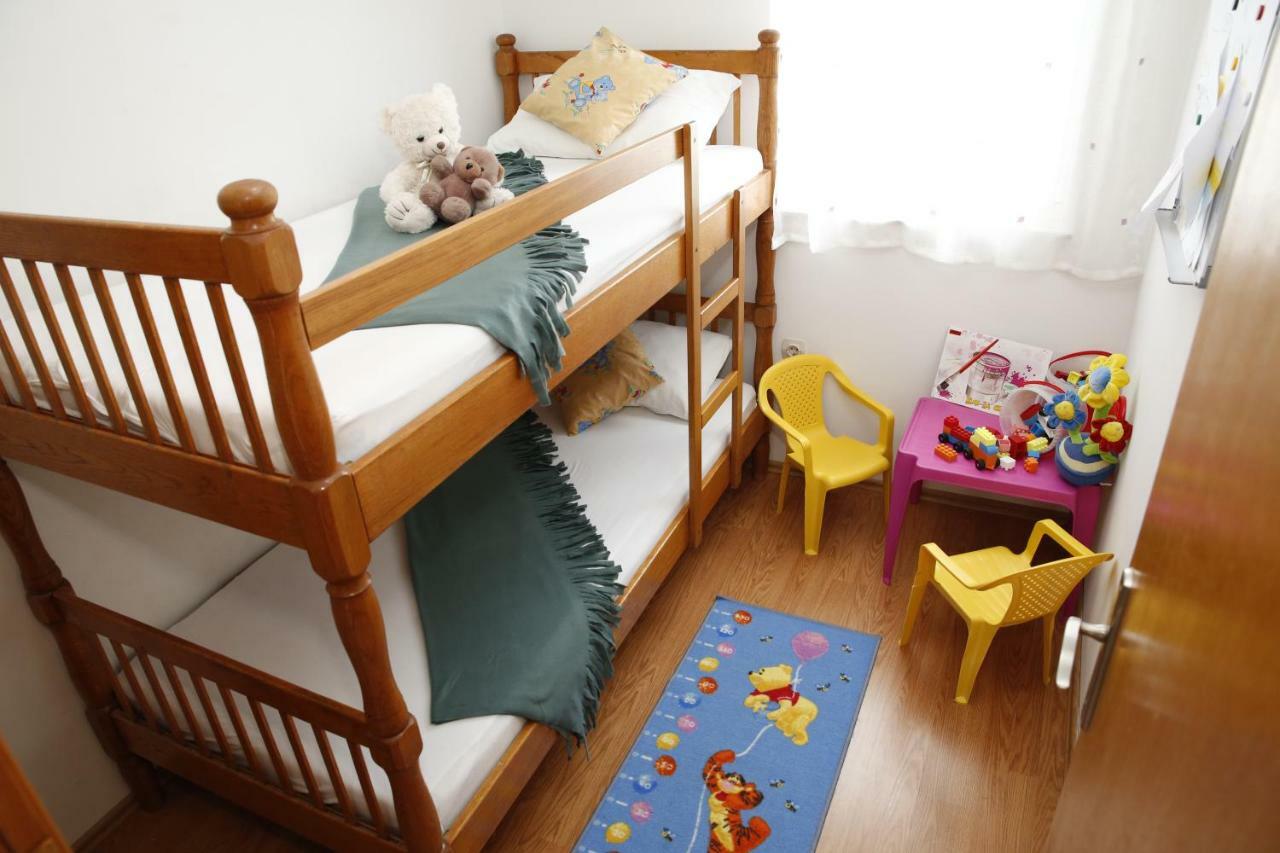 Apartman Alica Srima Водице Екстериор снимка