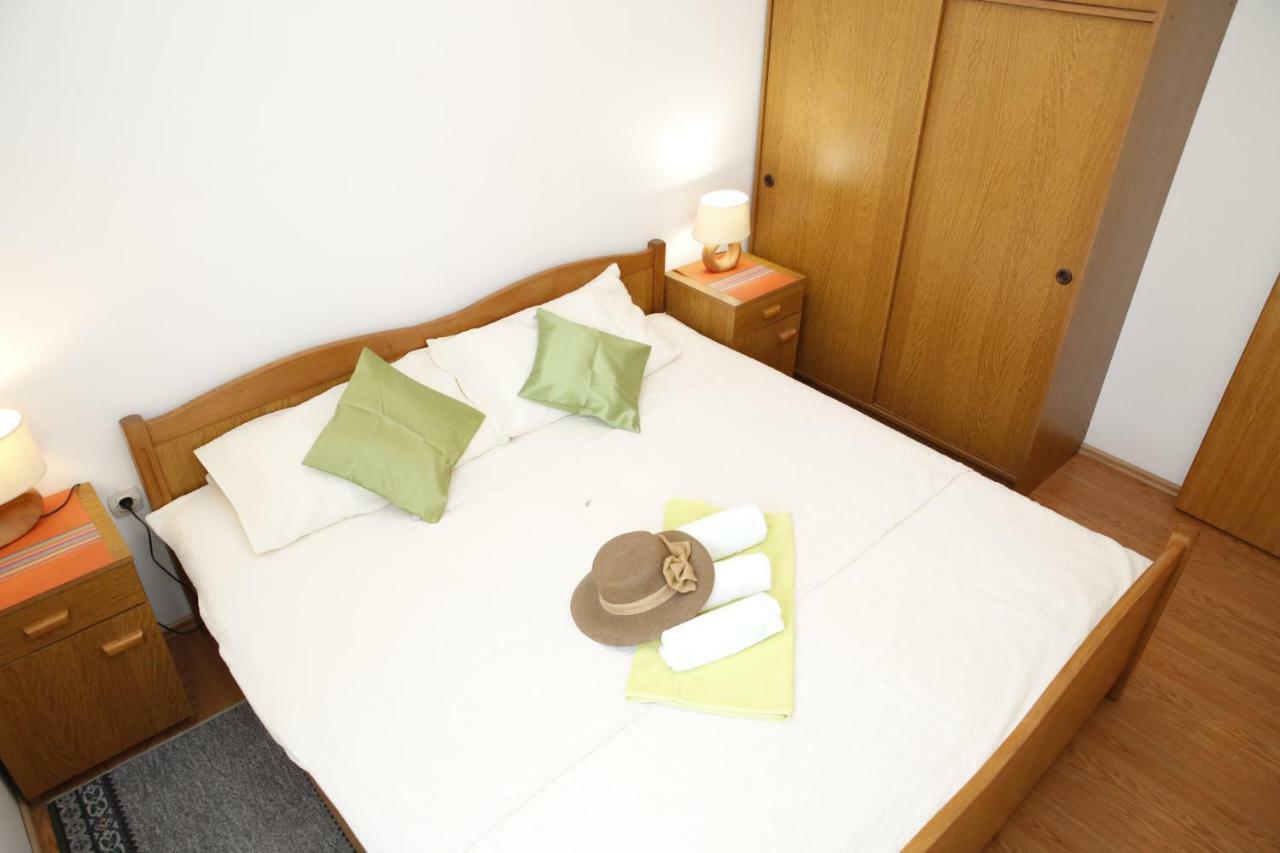 Apartman Alica Srima Водице Екстериор снимка
